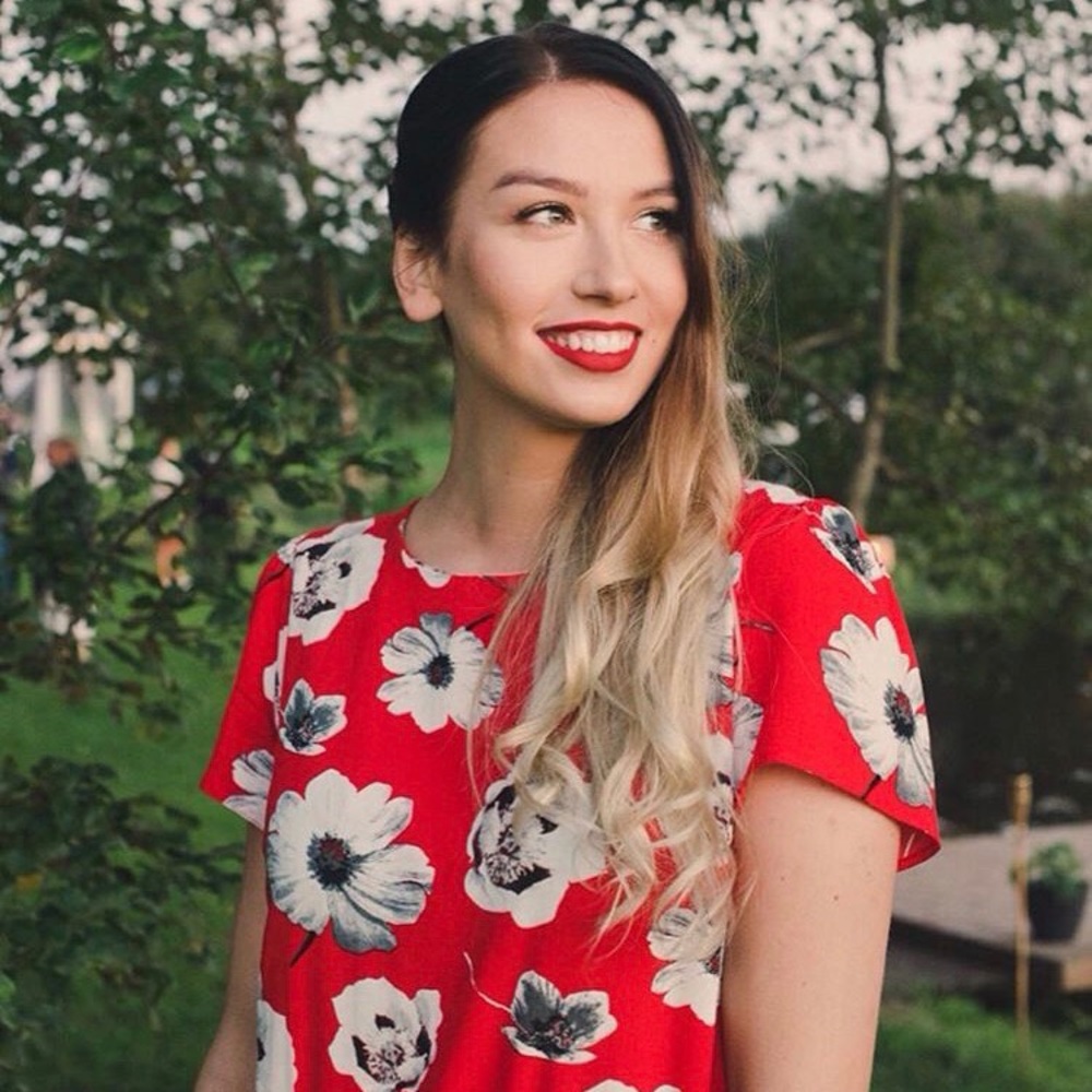 Flowy floral summer dress